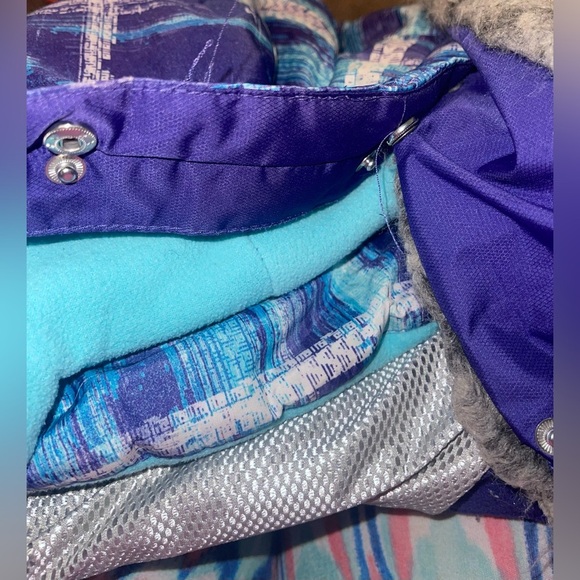 ZeroXposur Girls Purple & Blue Abstract Design Jacket - Picture 8 of 11